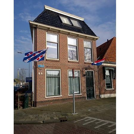 B&B Klaar Joure Bagian luar foto