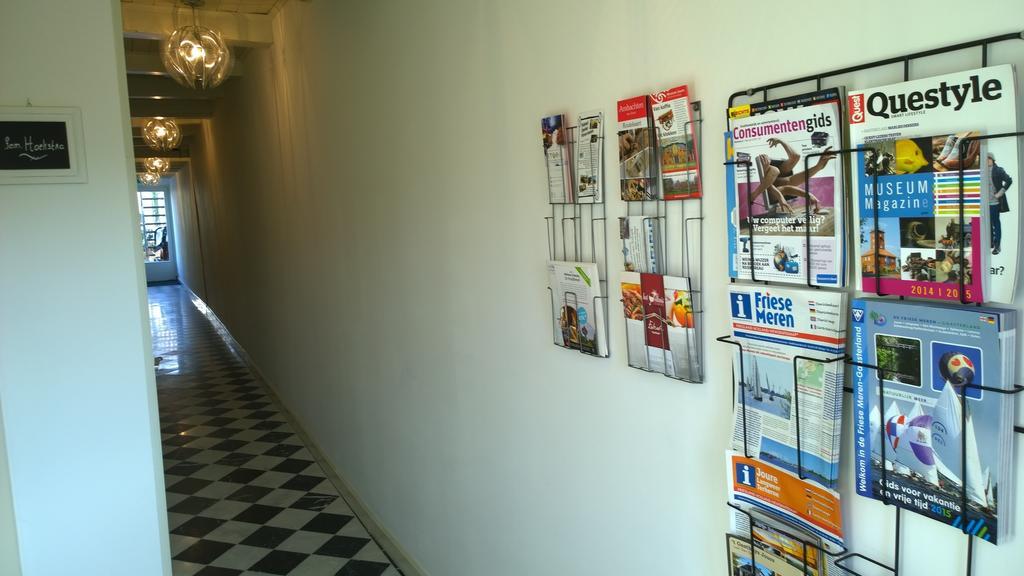 B&B Klaar Joure Bagian luar foto
